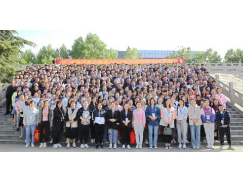 千城万店 共建共享 ·CA882020年度赞美会暨2021季度培训会隆沉召开 